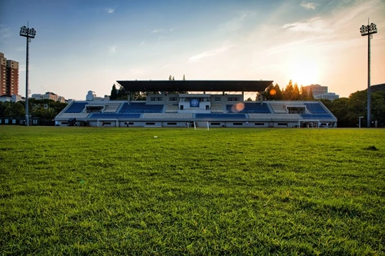 “复旦大学南区体育场”